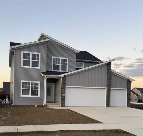 3618 Cabernet Ct, Normal, IL 61761