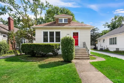 1725 Cedar Rd, Homewood, IL 60430