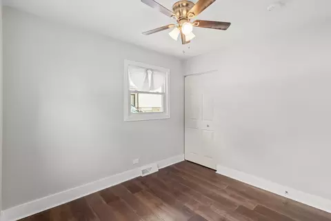 Bedroom - 16510 Marshfield Ave, Markham, IL 60426 photo 4 of 14