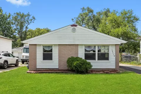 16510 Marshfield Ave, Markham, IL 60426