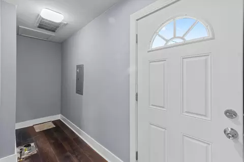 Entry Way - 16510 Marshfield Ave, Markham, IL 60426 photo 2 of 3