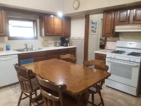 Kitchen - 2015 10th St, Peru, IL 61354 photo 1 of 3