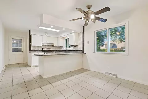 Kitchen - 23351 W 135th St, Plainfield, IL 60544 photo 1 of 4