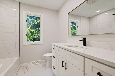 Bath - 23351 W 135th St, Plainfield, IL 60544 photo 2 of 2