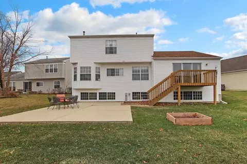 Exterior - 962 Annandale Dr, Elgin, IL 60123 photo 2 of 2