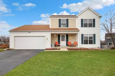 962 Annandale Dr, Elgin, IL 60123