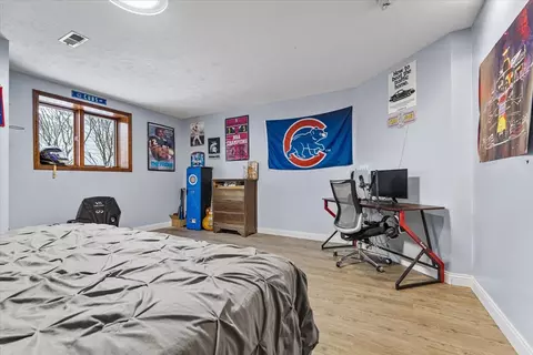 Bedroom - 8 Stetson Dr, Bloomington, IL 61701 photo 4 of 4