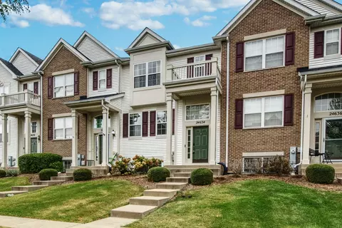 24634 George Washington Dr, Plainfield, IL 60544