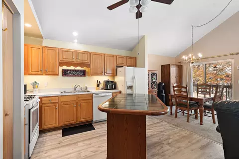 Kitchen - 1352 Fox Hound Trl, Beecher, IL 60401 photo 1 of 2