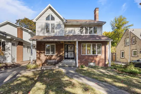 1120 W Daniel St, Champaign, IL 61821