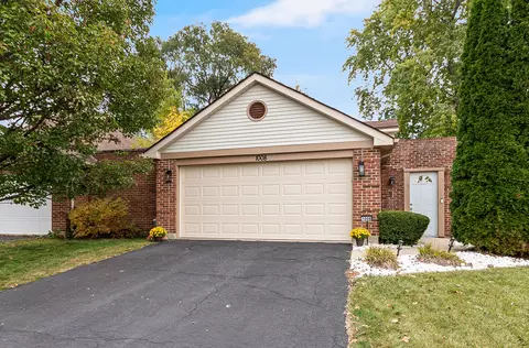 1008 Pheasant Run Ln, Aurora, IL 60504