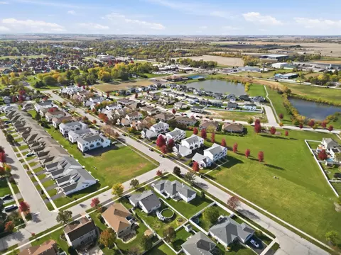 View/Area - 1452 Fox Hound Trl, Beecher, IL 60401 photo 9 of 9