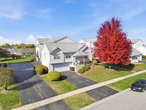 View/Area - 1452 Fox Hound Trl, Beecher, IL 60401 photo 1 of 9
