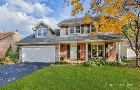 2206 Gleneagles Dr, Naperville, IL 60565