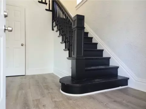Entry Way - 616 2nd Ave, Aurora, IL 60505 photo 3 of 5
