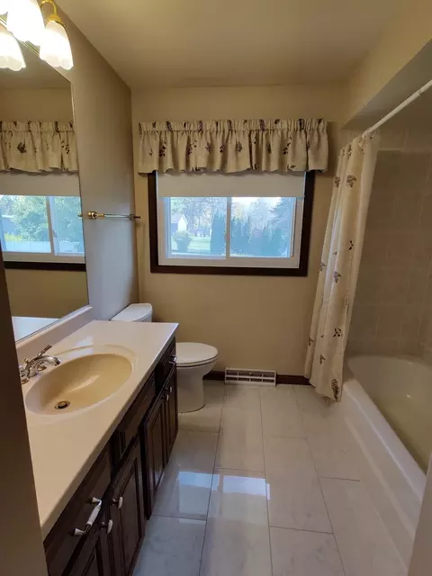 8 N601 Stevens Rd, Elgin, IL 60124 photo 20