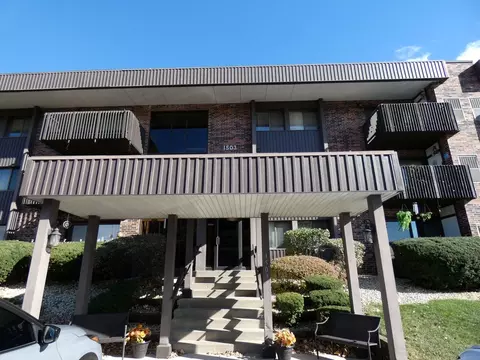 1503 Woodbridge Rd #2B, Joliet, IL 60436