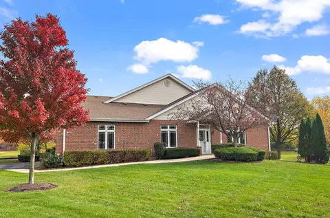 10635 Canterbury Dr, Mokena, IL 60448