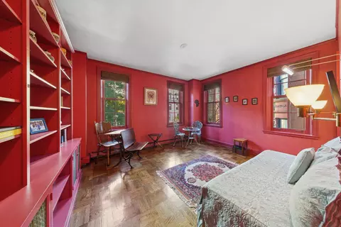 Bedroom - 73 Elm St #3A, Chicago, IL 60611 photo 1 of 2