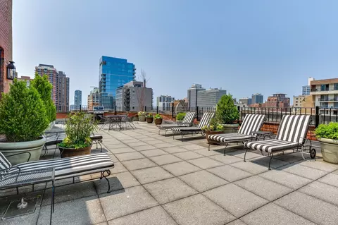 Other - 73 Elm St #3A, Chicago, IL 60611 photo 6 of 6