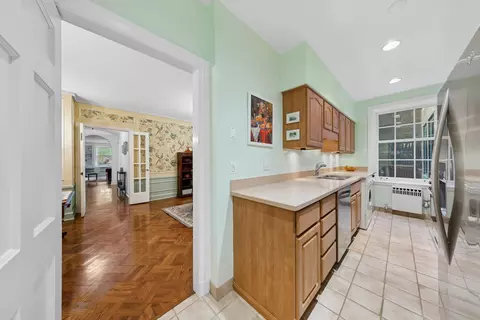 Other - 73 Elm St #3A, Chicago, IL 60611 photo 3 of 6