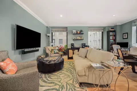 Living - 40 E Delaware Pl #904, Chicago, IL 60611 photo 2 of 4