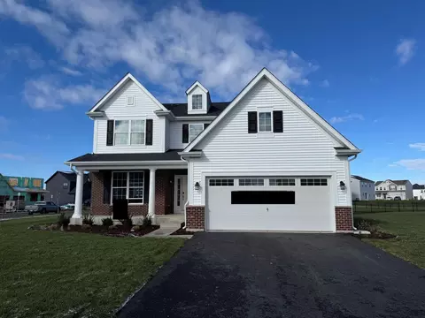 173 Piper Glen Ave, Oswego, IL 60543