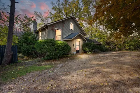 202 N Bennett St, Geneva, IL 60134
