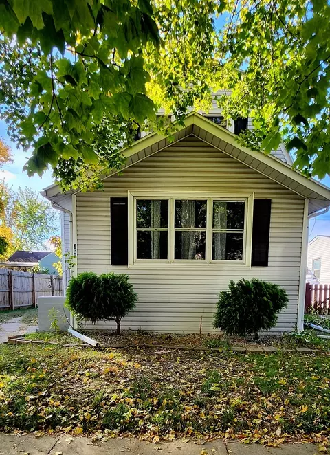 761 N 8th Ave, Kankakee, IL 60901
