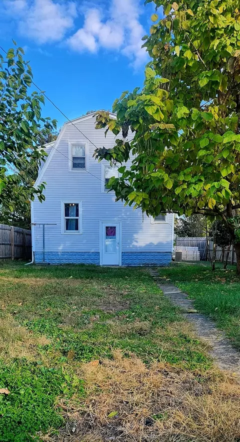 Exterior - 761 N 8th Ave, Kankakee, IL 60901 photo 1 of 3