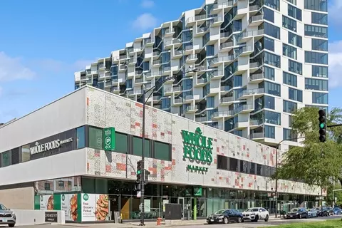 Other - 1633 E Hyde Park Blvd #2D, Chicago, IL 60615 photo 4 of 5