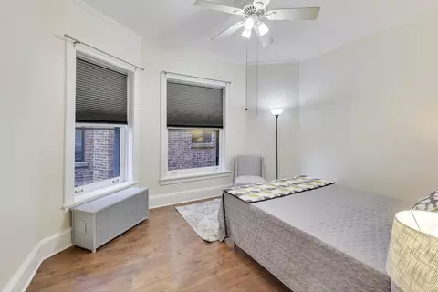 Bedroom - 1633 E Hyde Park Blvd #2D, Chicago, IL 60615 photo 3 of 3