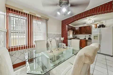 Dining - 5536 S Normandy Ave, Chicago, IL 60638 photo 2 of 2