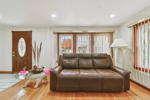 Other - 5536 S Normandy Ave, Chicago, IL 60638 photo 2 of 9