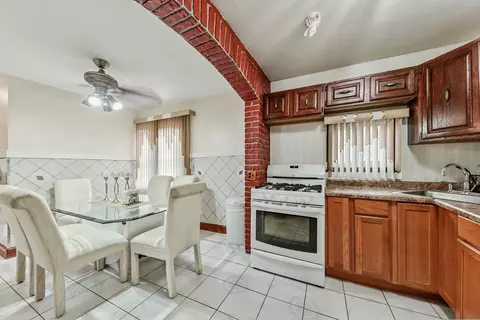 Other - 5536 S Normandy Ave, Chicago, IL 60638 photo 4 of 9