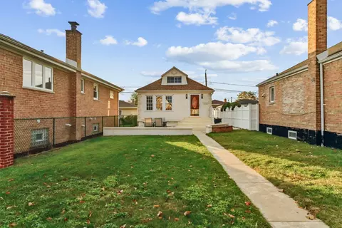 5536 S Normandy Ave, Chicago, IL 60638
