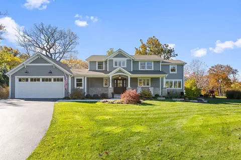 226 Biltmore Dr, North Barrington, IL 60010