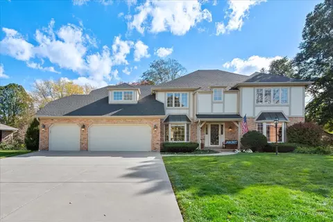 33 Stirrup Cup Ct, Saint Charles, IL 60174