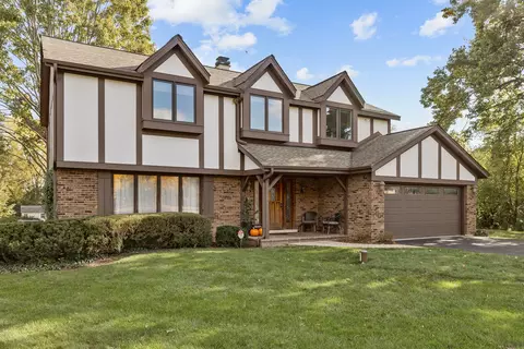 2544 Shenandoah Ln, Long Grove, IL 60047