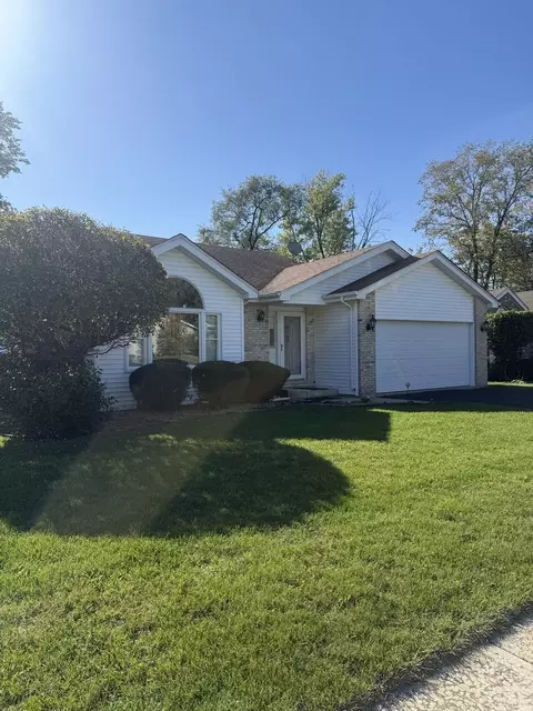 188 Cedarwood Dr, Steger, IL 60475