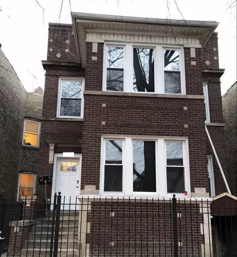 4931 N Troy St, Chicago, IL 60625
