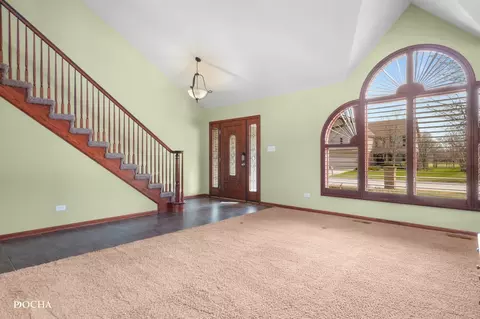 Living - 17618 Dunn Rd, Tinley Park, IL 60487 photo 1 of 3