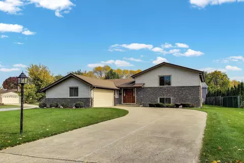 2616 N Prindle Ave, Arlington Heights, IL 60004