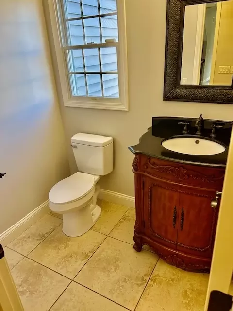 Bath - 2810 Stevenson Dr, Bloomington, IL 61704 photo 1 of 4