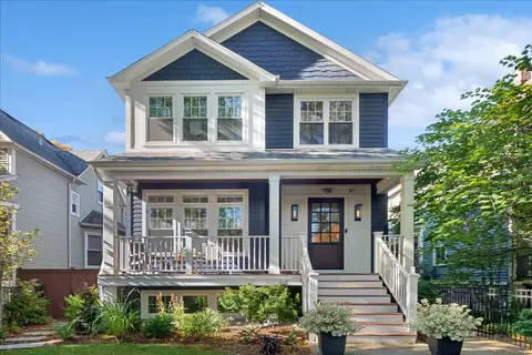 4118 N Springfield Ave, Chicago, IL 60618
