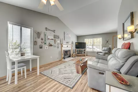 Living - Undisclosed, Plainfield, IL 60544 photo 5 of 5