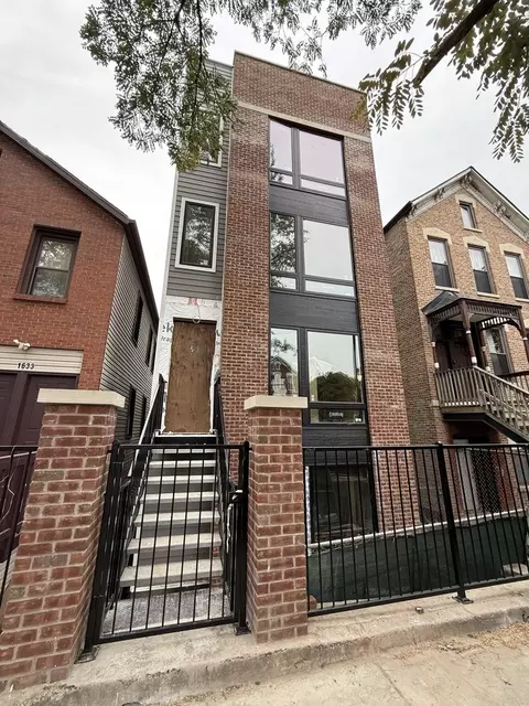 1635 W 21st Pl, Chicago, IL 60608