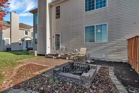 Exterior - 25408 Cove Ct, Plainfield, IL 60544 photo 9 of 9