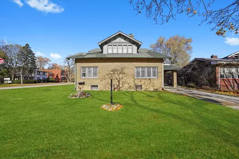 Exterior - 31 E 155th St, Harvey, IL 60426 photo 6 of 8
