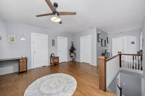 Entry Way - 31 E 155th St, Harvey, IL 60426 photo 2 of 2